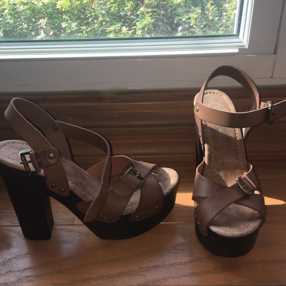 Candies Sandals